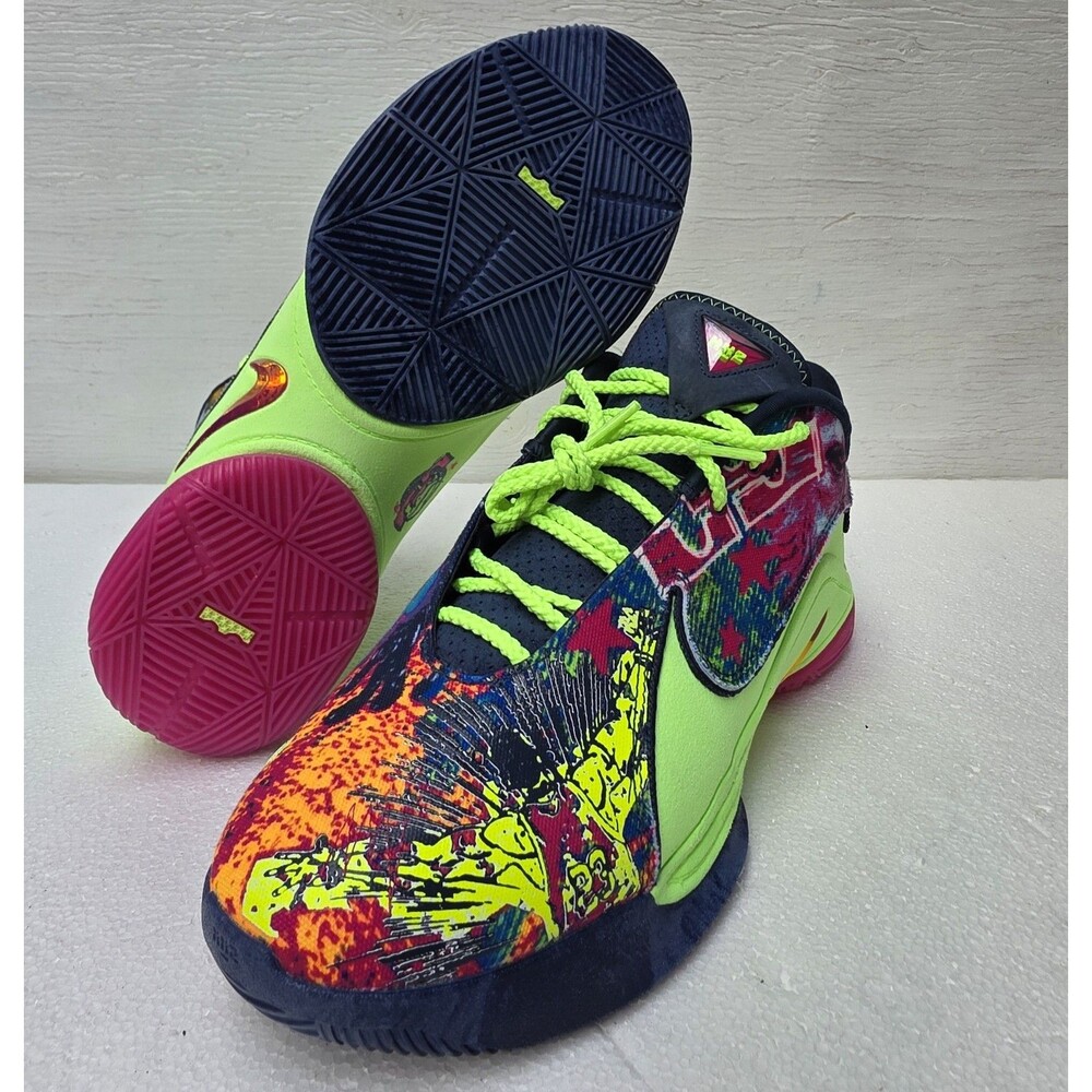 New NBA Nike Basketball Shoes LeBron James 22 Bryce's World  Men's Size 11